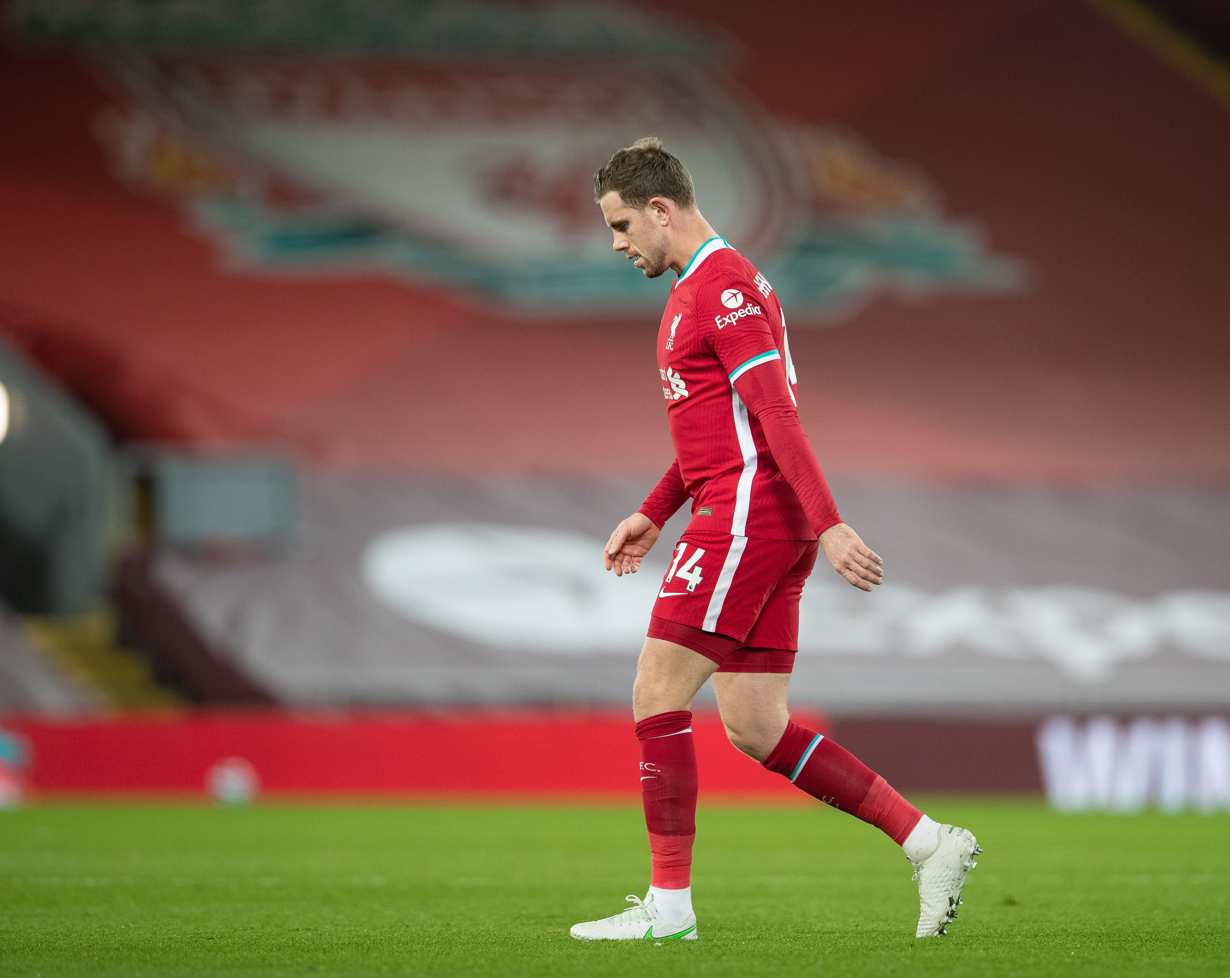 TA：巴萨重返诺坎普过程艰辛，距离完全“归家”仍前路漫长（TA：巴萨回归诺坎普之路艰难，距彻底“回家”仍任重道远）