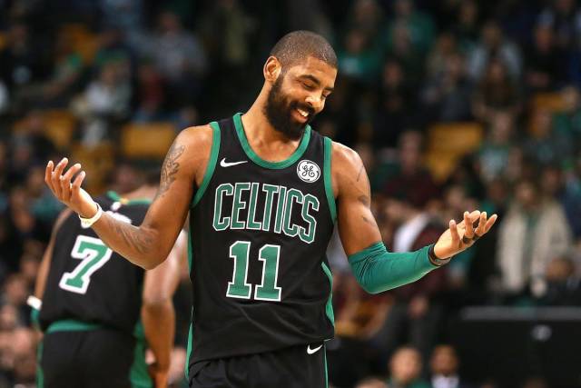 保加利亚传奇佩内夫被紧急送往肿瘤医院治疗，他曾患有睾丸癌（保加利亚名宿佩内夫被紧急送至肿瘤医院，曾患睾丸癌）