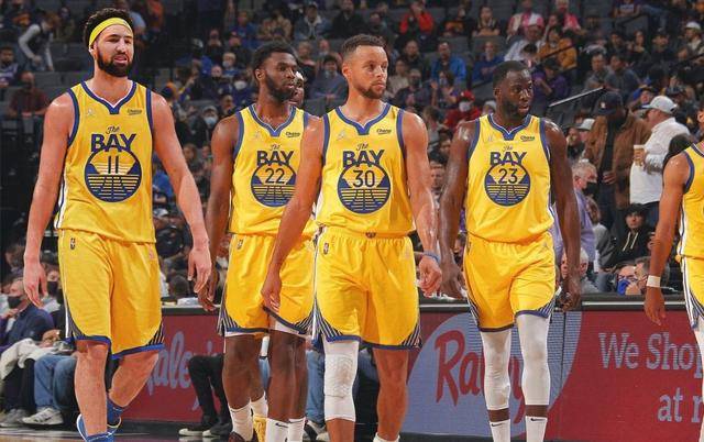 记者：苏亚雷斯决定与迈阿密国际续约一年（记者称苏亚雷斯将与迈阿密国际再续一年）