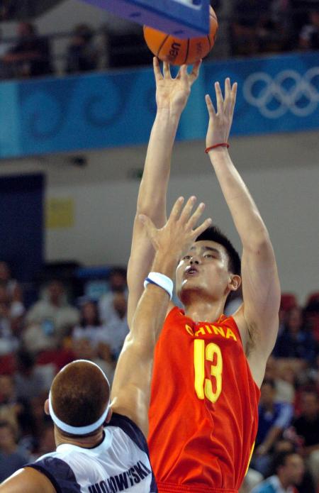 齐沃：感谢大家的称赞，但上场的是球员，功劳属于他们（齐沃：感谢肯定，胜利归功于球员）