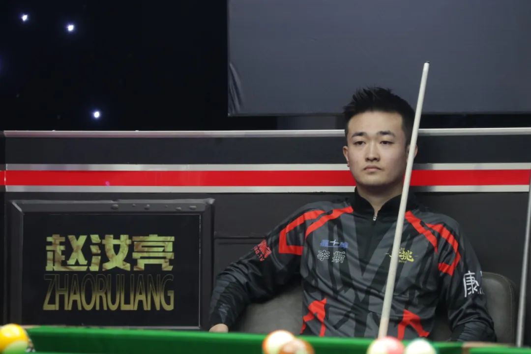 在防守端 在防守端