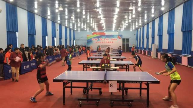 社交平台上 社交平台上