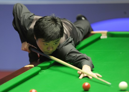 以及年轻球 以及年轻球